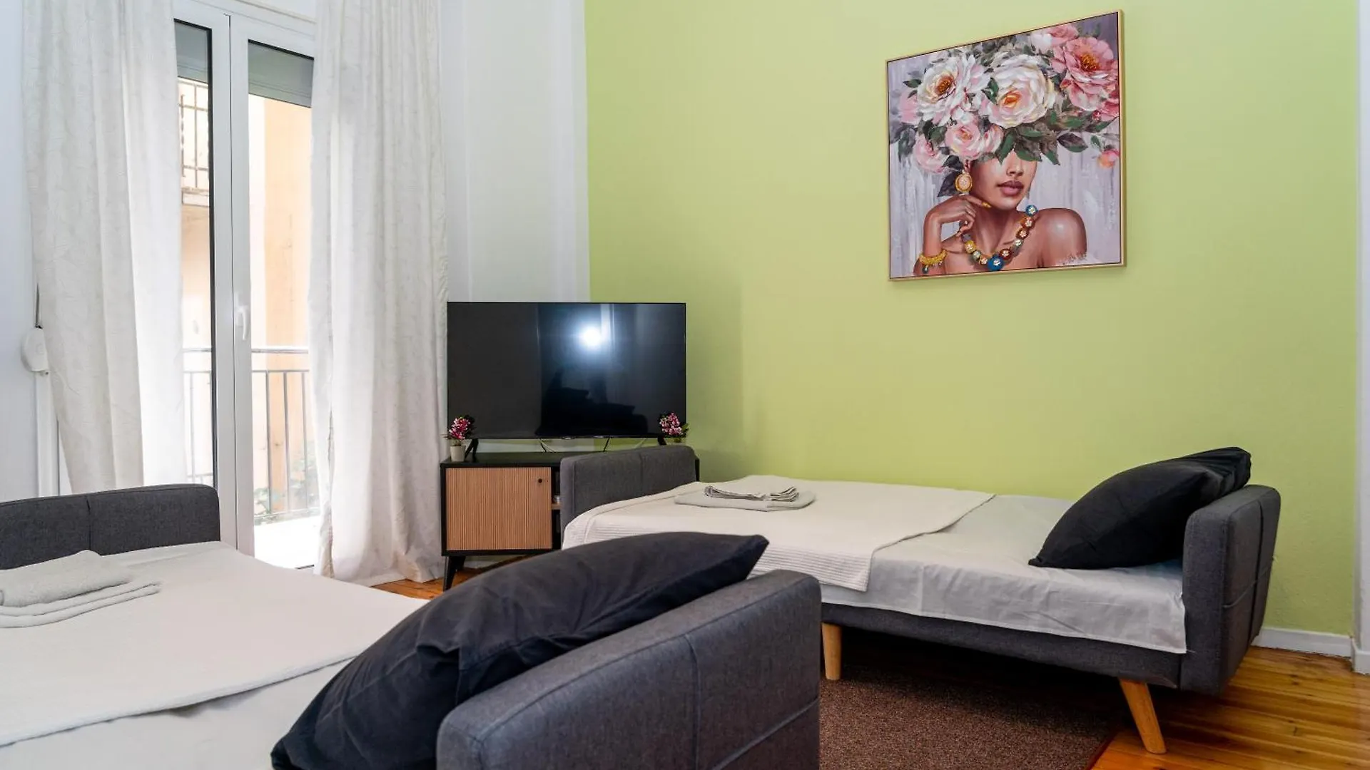 Agias Sofias Promenade Apt 테살로니키